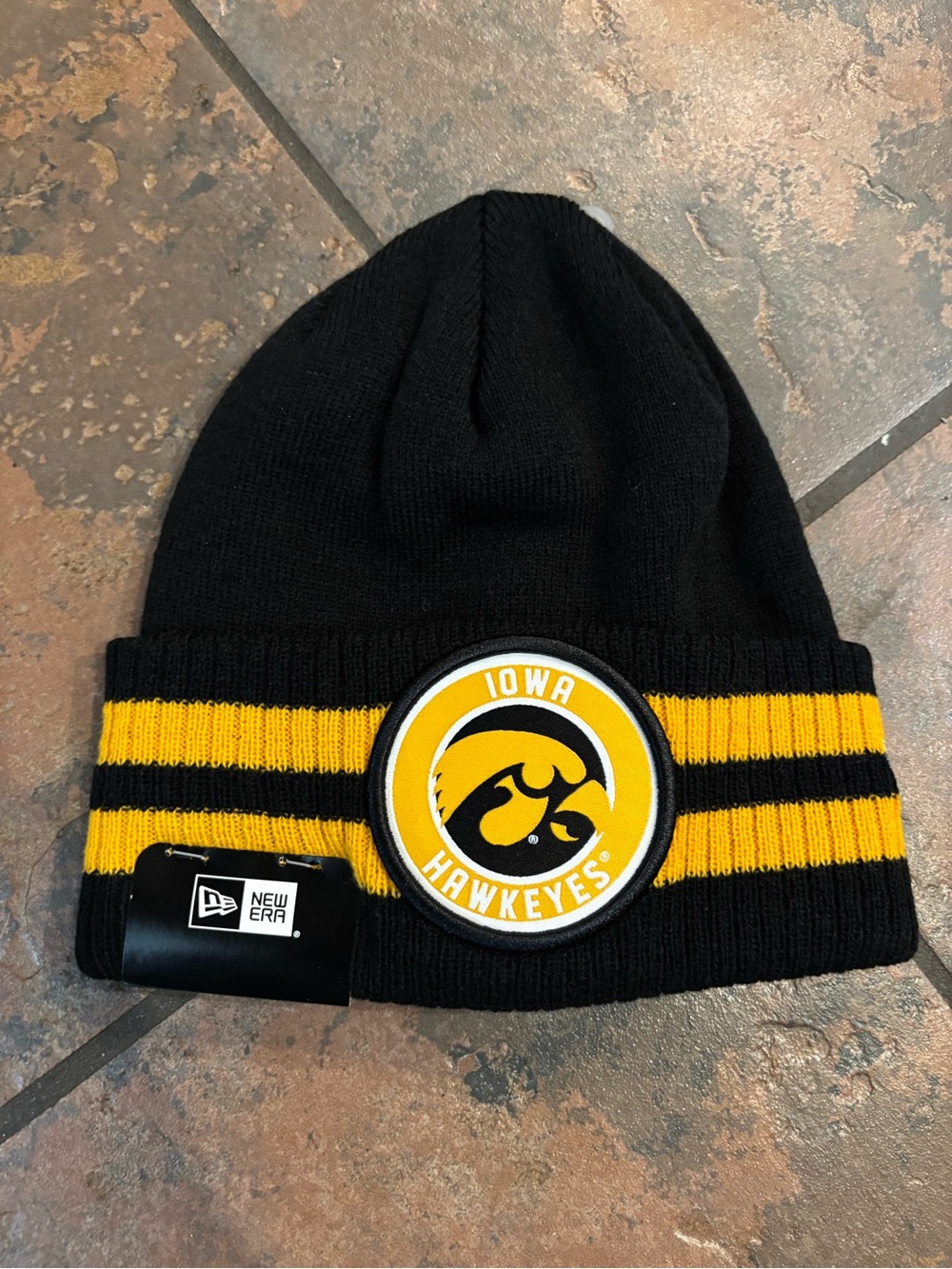 New Era Black and Gold Iowa Hawkeyes Striped Cuff Beanie